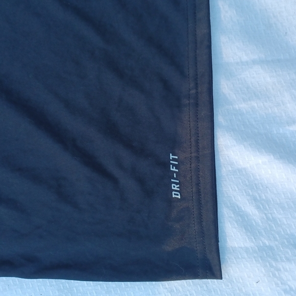 Nike men's short sleeve shirt color black size M - Picture 5 of 9